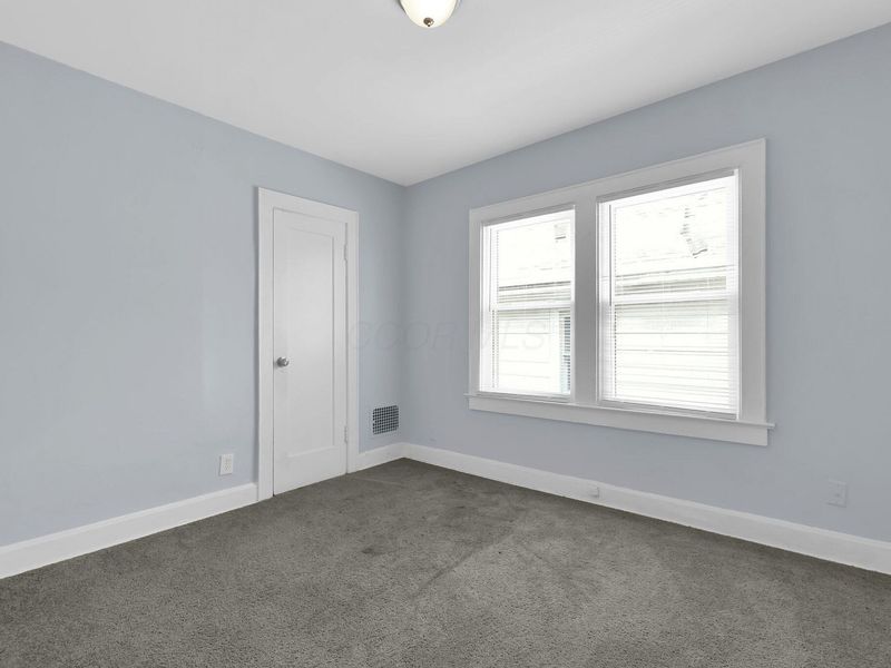 1309 E 24th Avenue , Columbus, OH 43211 Photo 10
