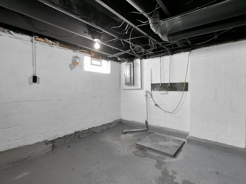 1309 E 24th Avenue , Columbus, OH 43211 Photo 13