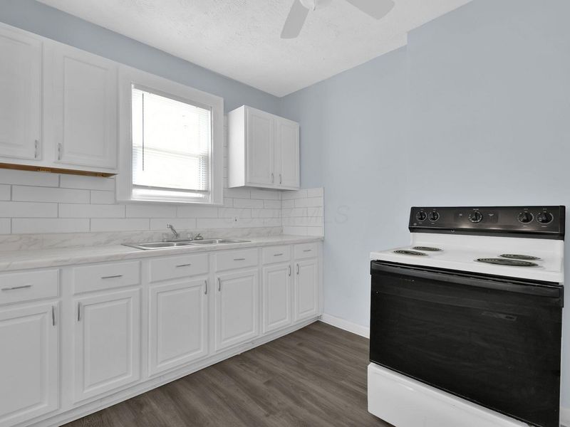 1309 E 24th Avenue , Columbus, OH 43211 Photo 8