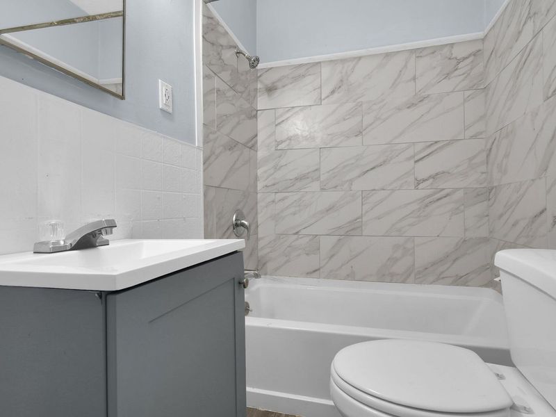 1309 E 24th Avenue , Columbus, OH 43211 Photo 9