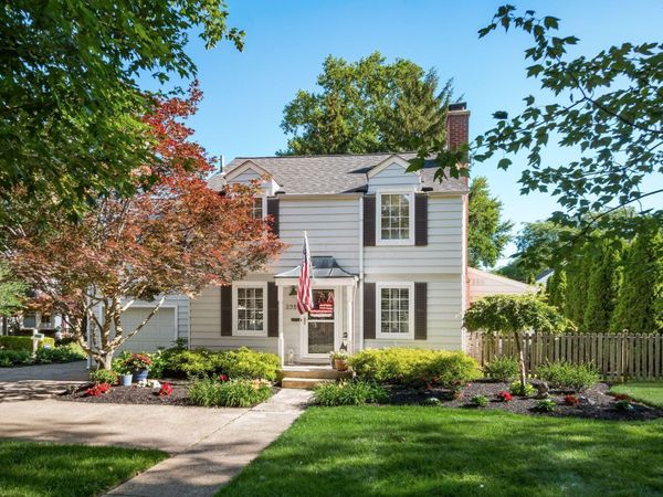 398 E Dublin Granville Road , Worthington, OH 43085