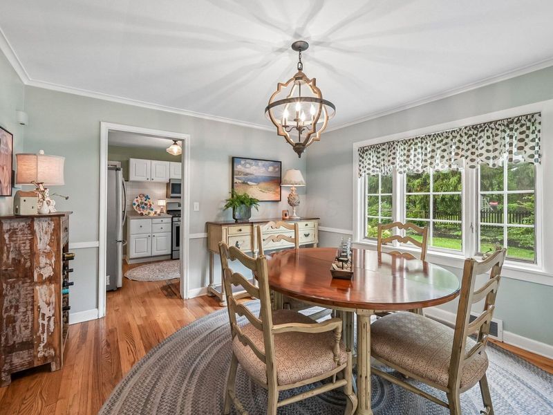 398 E Dublin Granville Road, Worthington, OH 43085 Photo 8