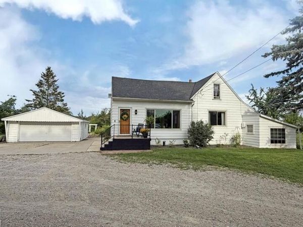 W140N11161 Country Aire Dr DRIVE, Germantown, WI 53022