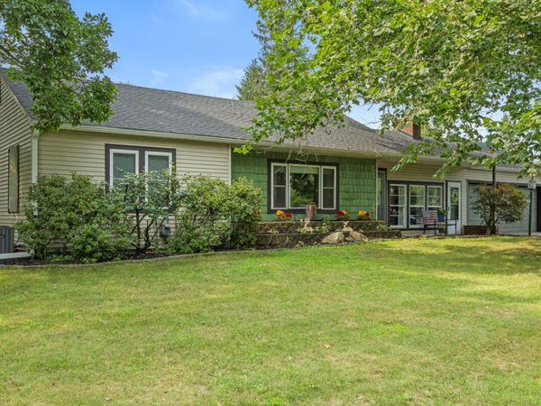 608 E Van Buren Street, Gobles, MI 49055