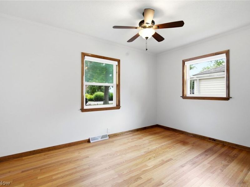 33749 Kenilworth Road , Eastlake, OH 44095 Photo 23