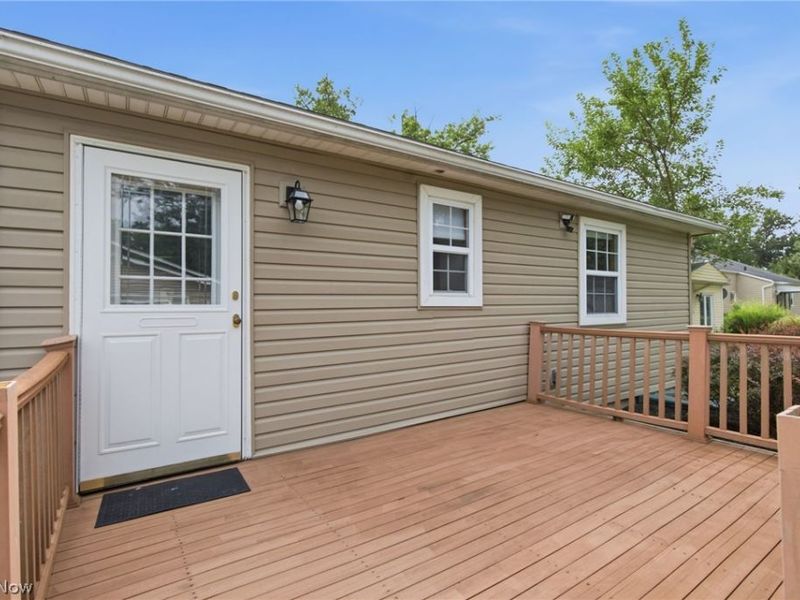 33749 Kenilworth Road , Eastlake, OH 44095 Photo 33