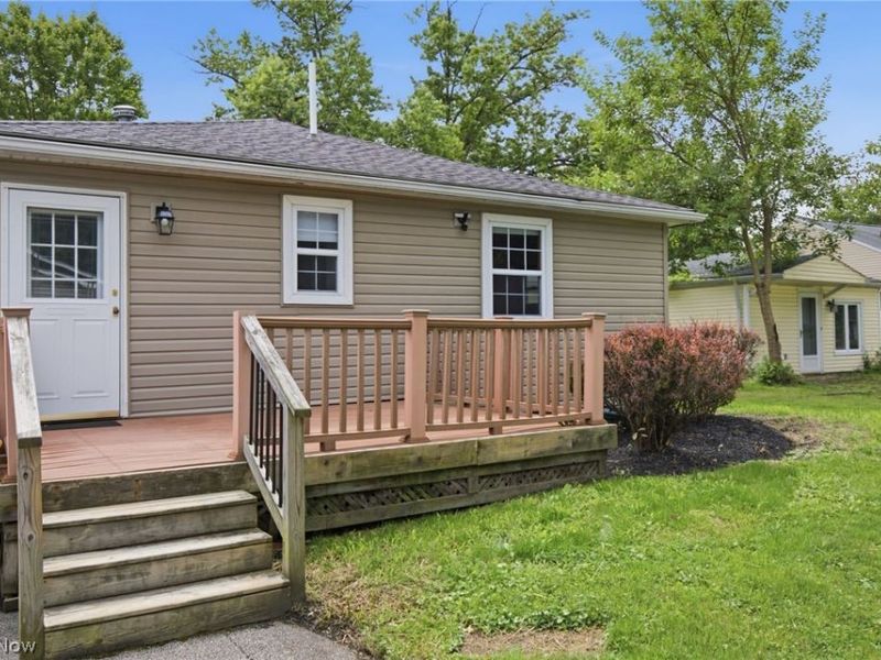 33749 Kenilworth Road , Eastlake, OH 44095 Photo 35