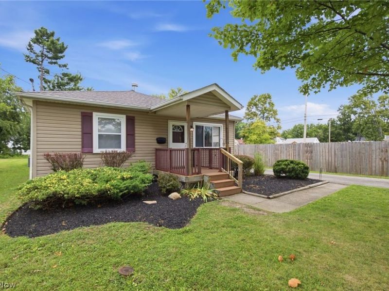 33749 Kenilworth Road , Eastlake, OH 44095 Photo 4