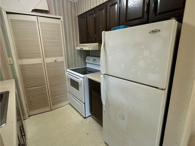 2551 Royal County Down , Unit D, Uniontown, OH 44685 Photo 22