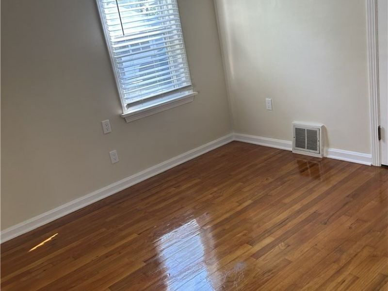 682 Barbara Avenue, Akron, OH 44306 Photo 11