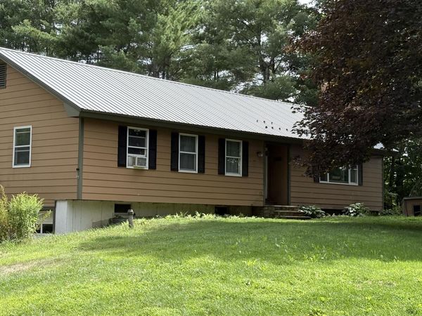 549 Old Lewiston Road , Winthrop, ME 04364