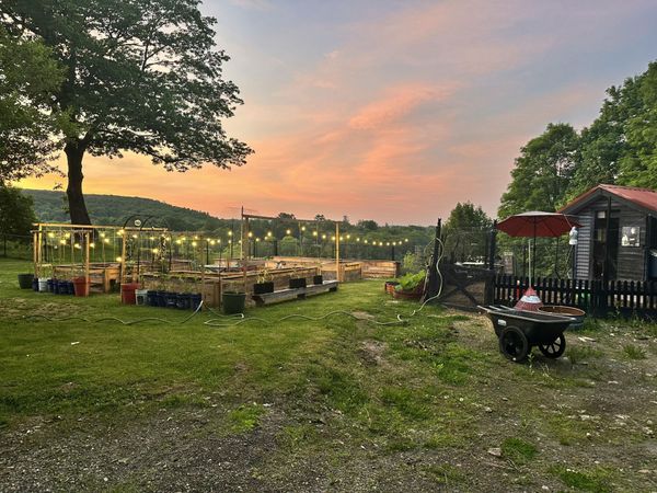 195 Ferry Road , Chelsea, ME 04330
