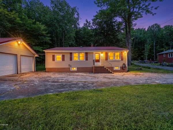 44 1st Avenue, Greene, ME 04236