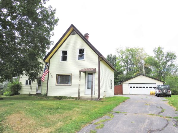 96 Appleton Road, Union, ME 04862
