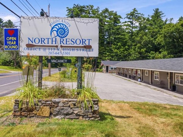 141 N High Street , Bridgton, ME 04009
