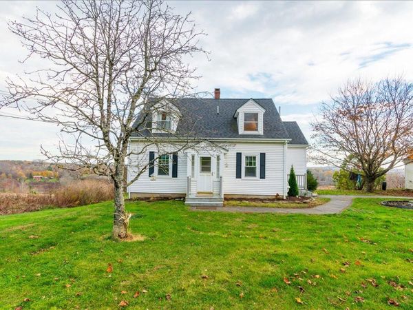 90 W Meadow Road , Rockland, ME 04841