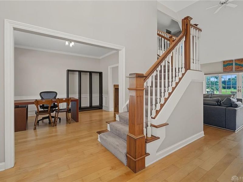 166 Barrington Village Drive, Xenia, OH 45385 Photo 5