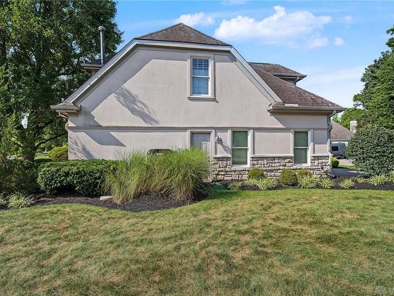 166 Barrington Village Drive, Xenia, OH 45385 Photo 68
