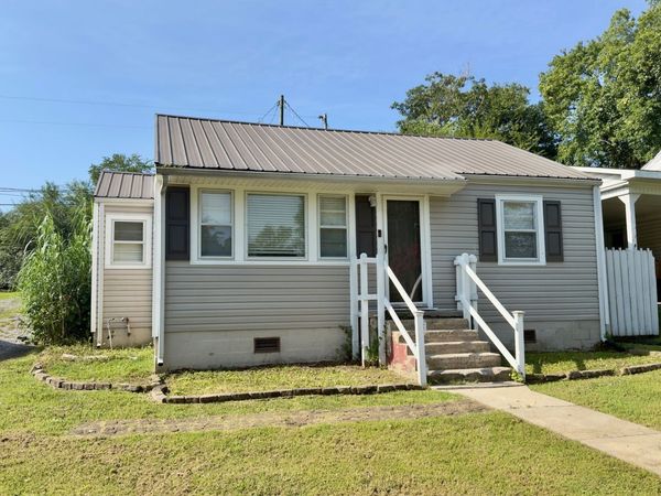 109 Parker St, Woodbury, TN 37190