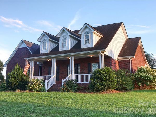 6710 Lawyers Road E, Marshville, NC 28103