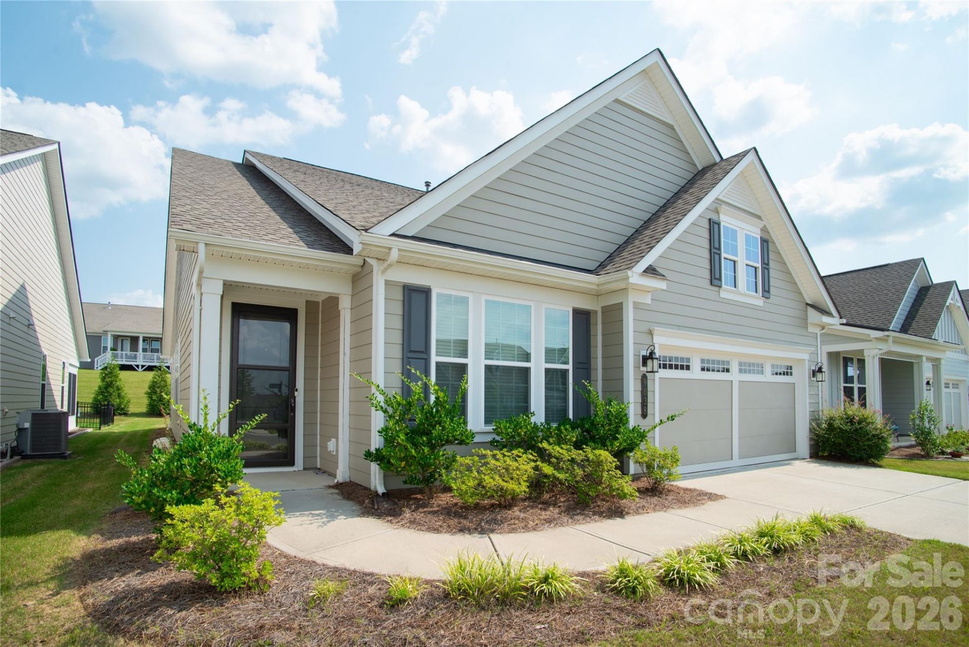 9038 Daring Court, Charlotte, NC 28215 Main Photo