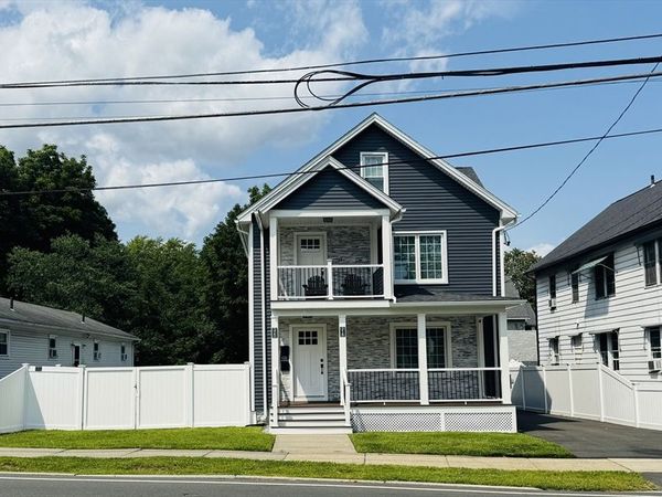 318-320 Goodwin St, Springfield, MA 01151