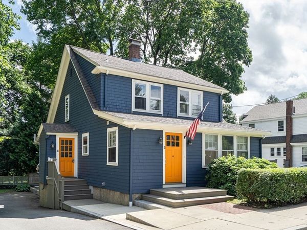 5 Maple St, Lexington, MA 02420