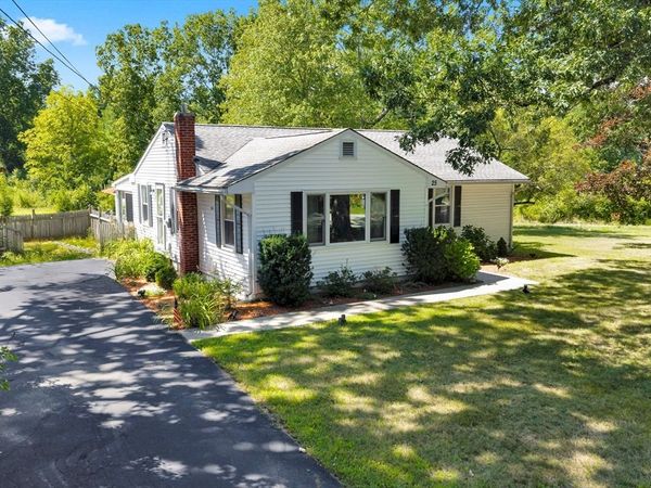 25 Pullard Rd, Grafton, MA 01519