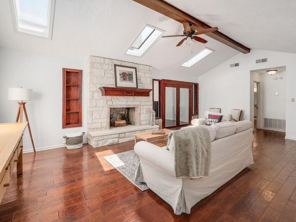 602 Meadowbrook DR, Georgetown, TX 78628