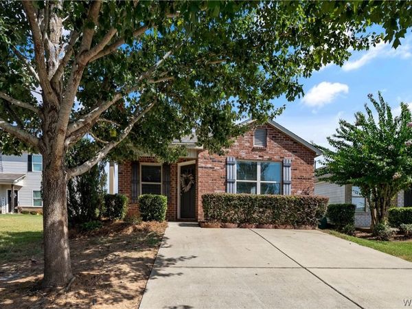 16404 Waterbury Lane , Moundville, AL 35474