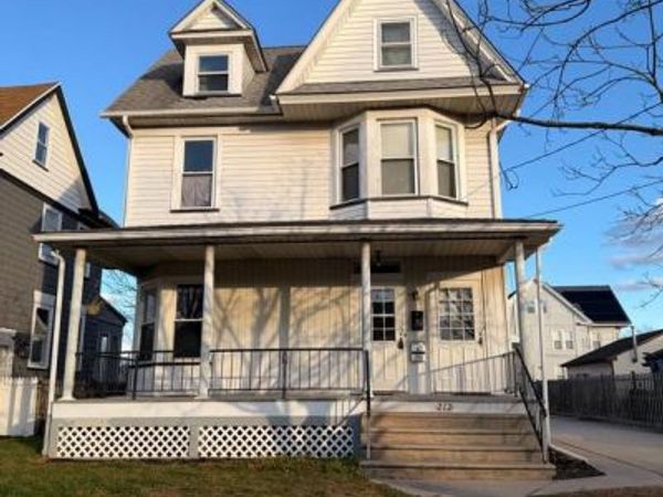 212 HELMS AVENUE, Unit FIRST FLOO, SWEDESBORO, NJ 08085