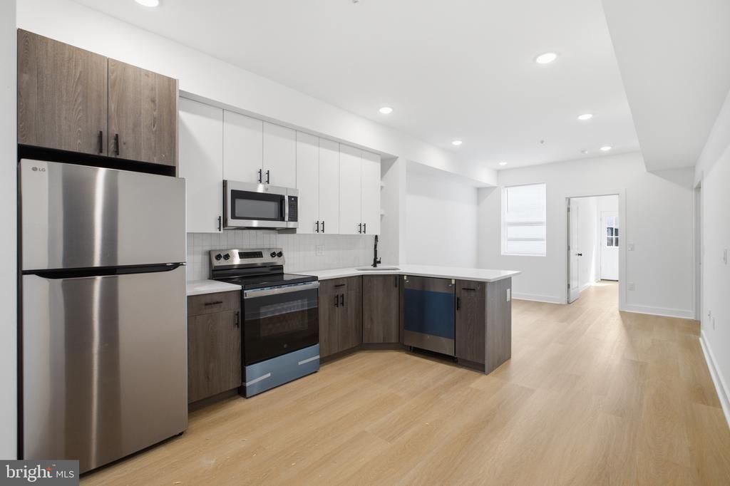 2251 N 12th Street, Unit 2, Philadelphia, PA 19133 Main Photo