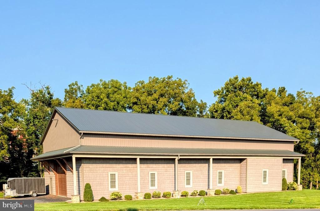 828 ROUTE 41 , GAP, PA 17527