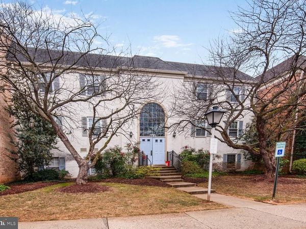 864 COLLEGE PARKWAY, Unit 201, ROCKVILLE, MD 20850