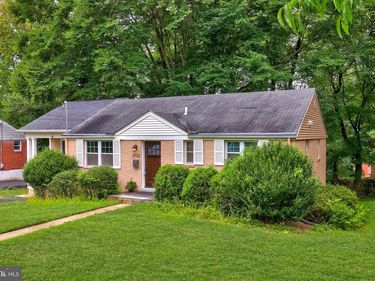 2722 WOODLEY PLACE, FALLS CHURCH, VA 22046