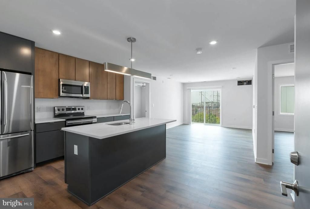 2501 Washington Avenue, Unit 315, Philadelphia, PA 19146 Main Photo