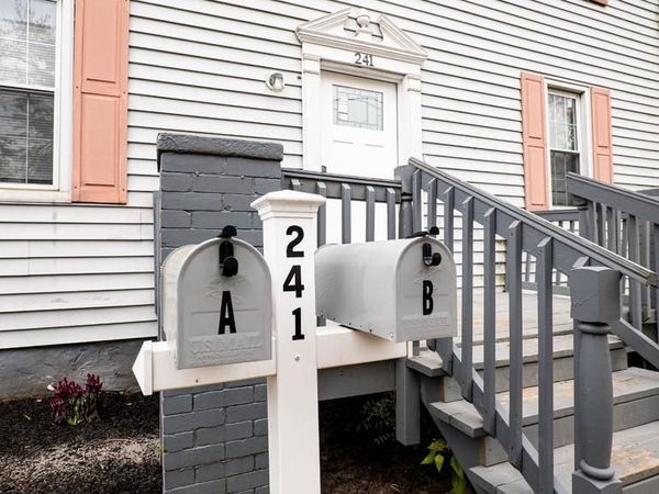 241 VICTORIA STREET, Unit B, MERCHANTVILLE, NJ 08109