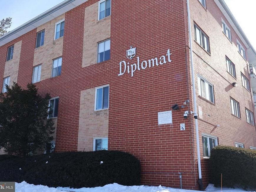 3737 Clarks Lane, Unit 408, Baltimore, MD 21215 Main Photo