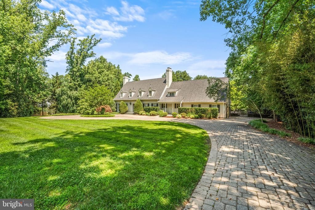 9729 THE CORRAL DRIVE , POTOMAC, MD 20854
