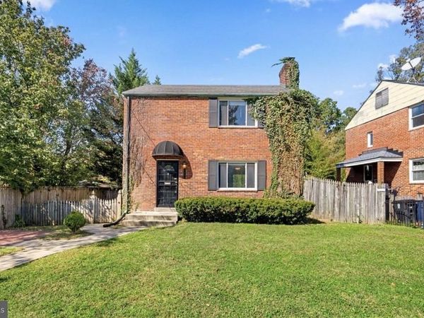 1502 DELMONT LANE, TAKOMA PARK, MD 20912