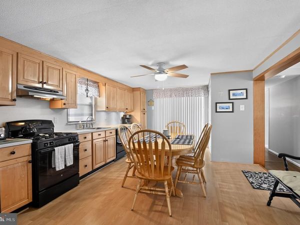 27 Buttercup ROAD, WILDWOOD, NJ 08260