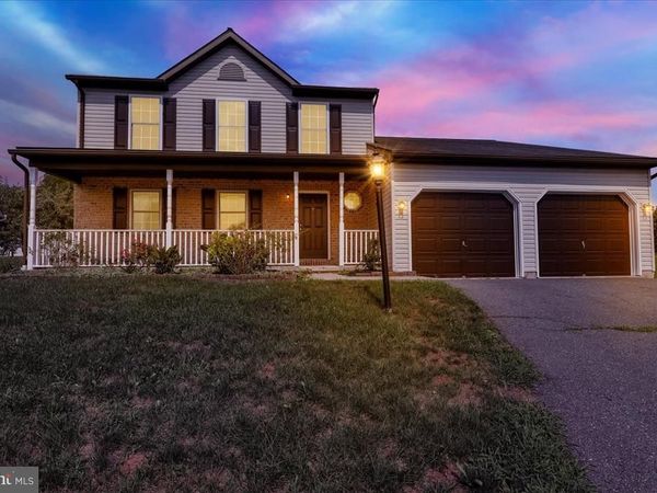 208 CRYSTAL CIRCLE , BIRDSBORO, PA 19508
