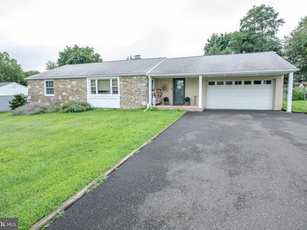27 N MIDWAY AVENUE, FEASTERVILLE TREVOSE, PA 19053