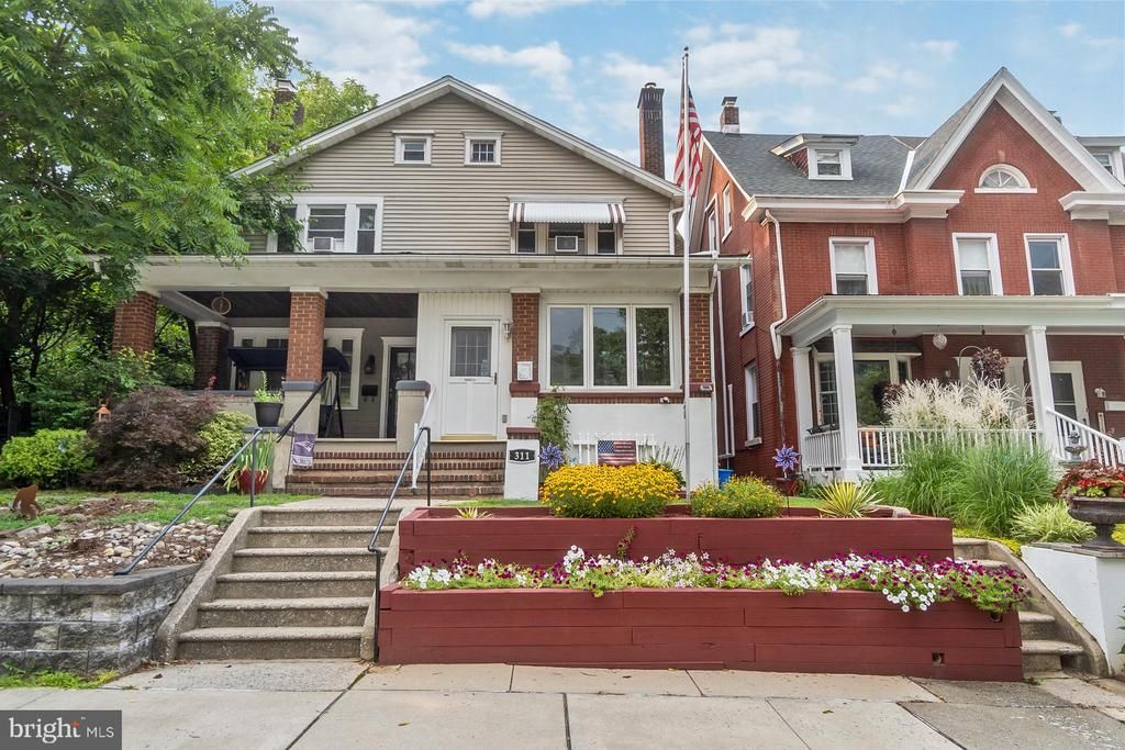 311 LAFAYETTE AVENUE , PALMERTON, PA 18071