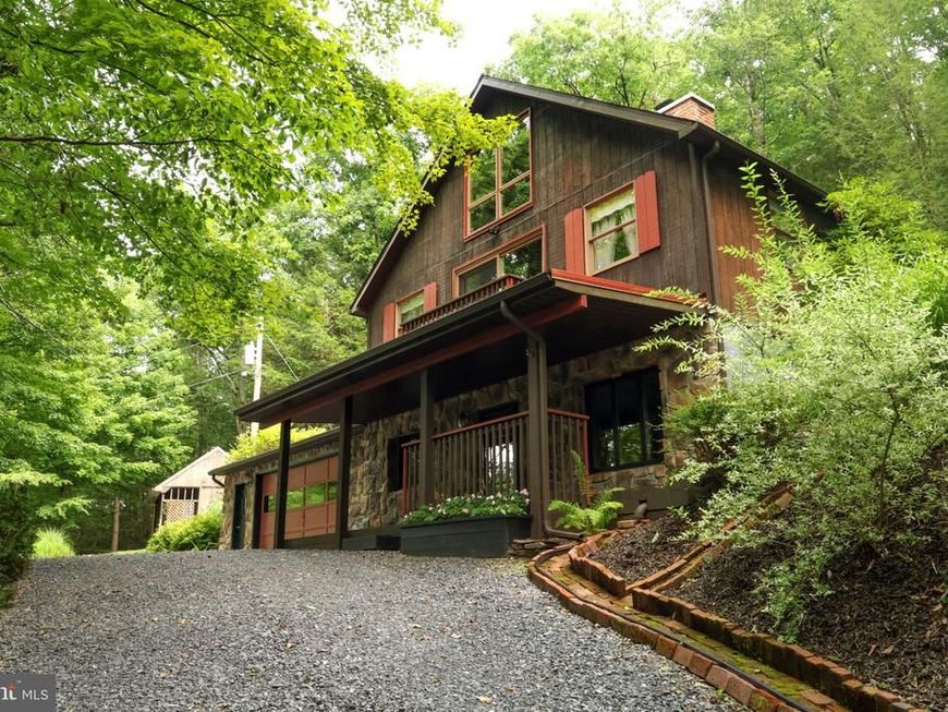 313 Jack Straw Road, Julian, PA 16844 Main Photo