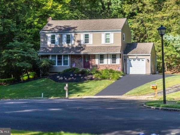 1141 SCHOOL HOUSE LANE, WEST CHESTER, PA 19382