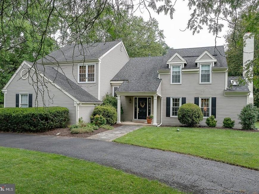 32 Heron Hill Drive, Downingtown, PA 19335 Main Photo