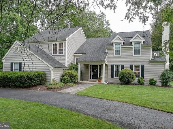 32 HERON HILL DRIVE, DOWNINGTOWN, PA 19335