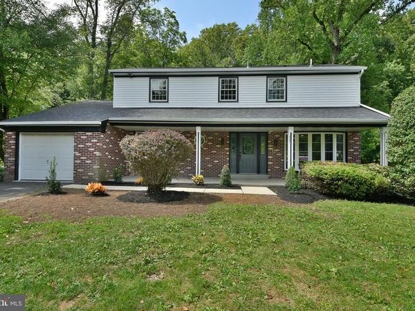 3225 BURN BRAE DRIVE , DRESHER, PA 19025