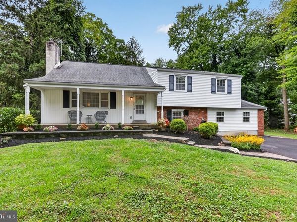 122 COUNTY LINE ROAD, LANSDALE, PA 19446